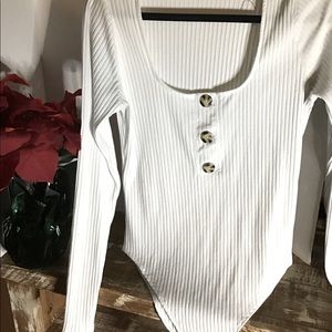 Fashion Nova body shirt